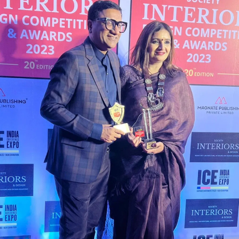 award01 1